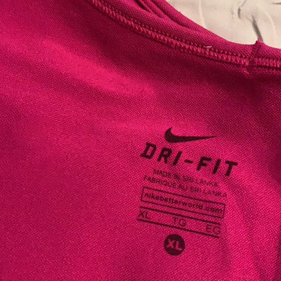 Nike Tank Top - Picture 5 of 8